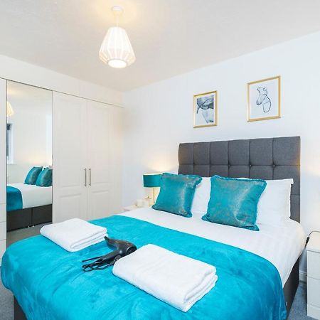 Beautiful 3 Bed House With Amazing Views In Dartford, Kent Apartment Exterior photo